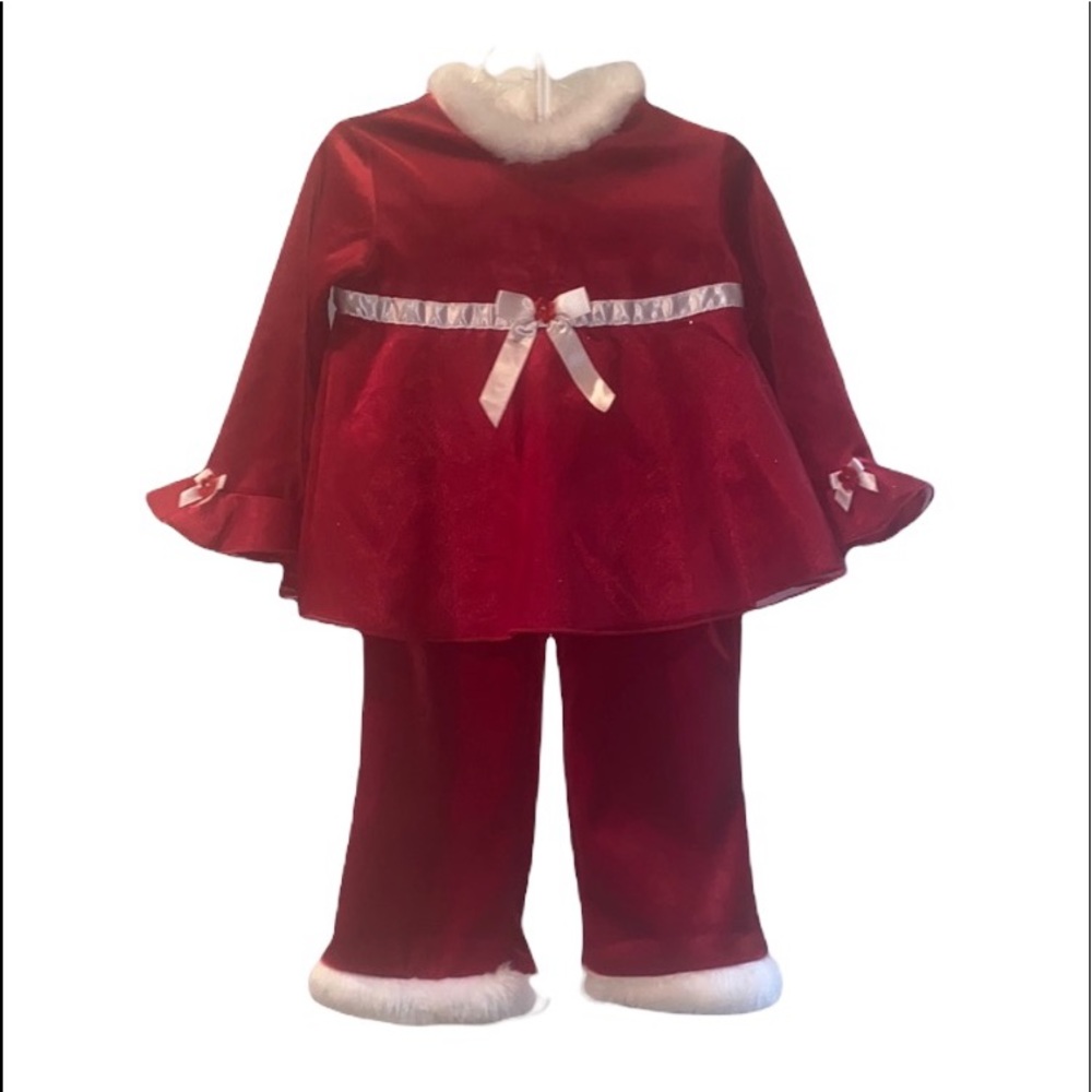 Youngland 2 Piece Christmas Outfit